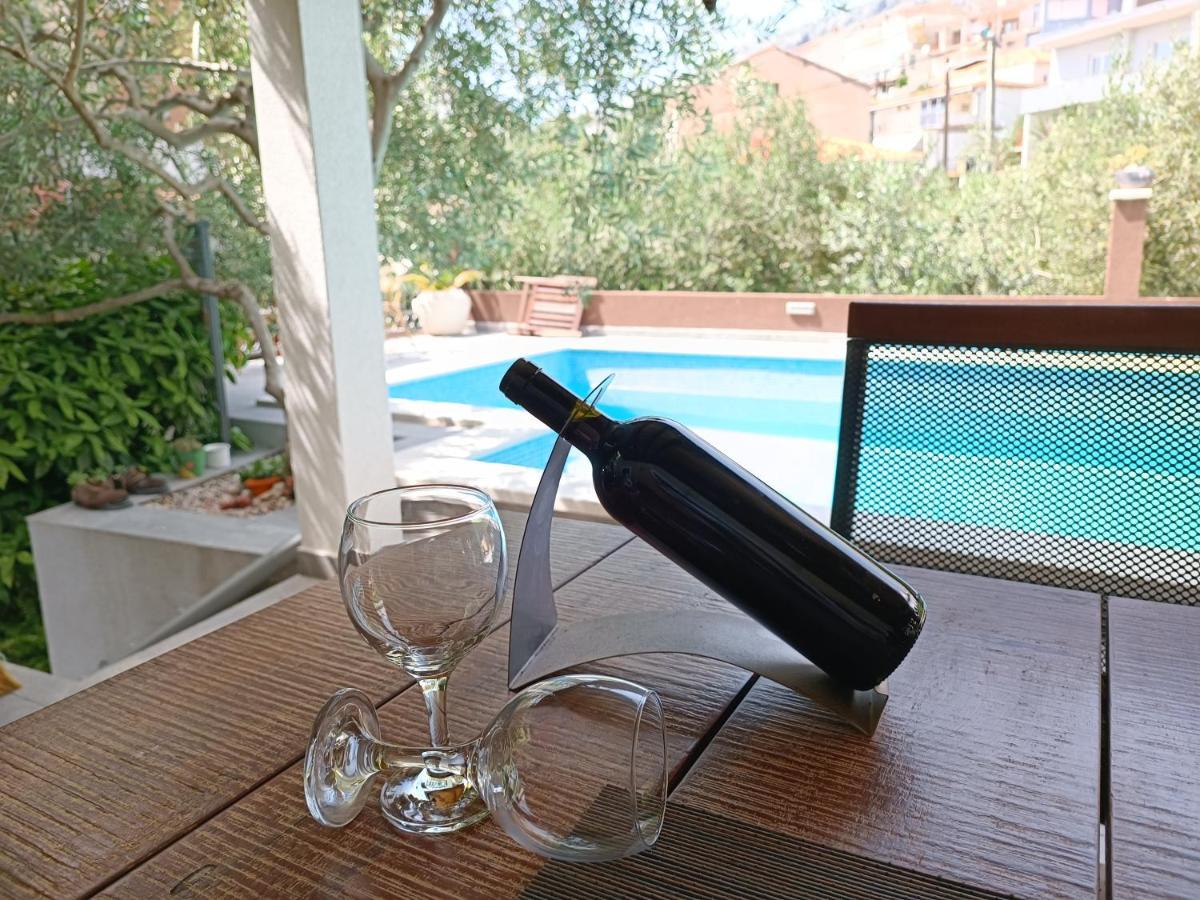 Villa Vlade- From The Heated Pool To The Beach In 1 Minute Jesenice  Exteriör bild